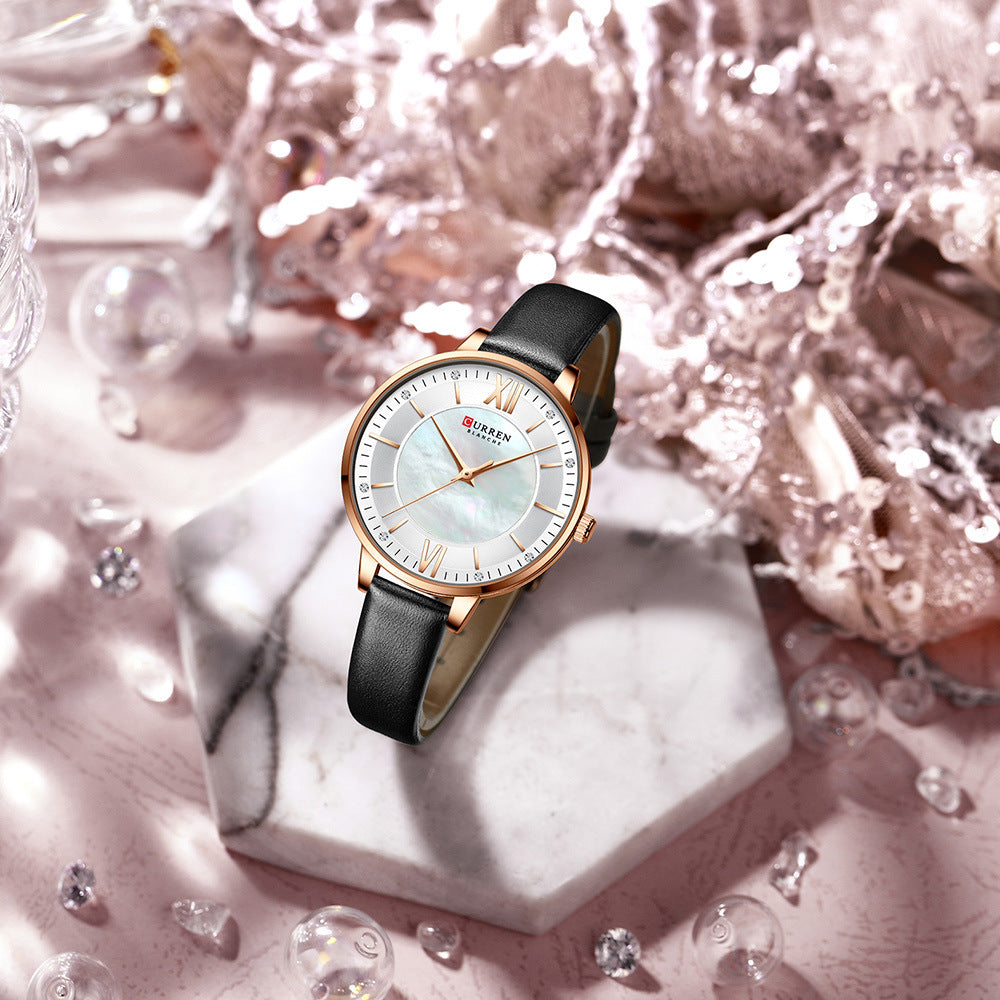 CURREN Women's Quartz Watch