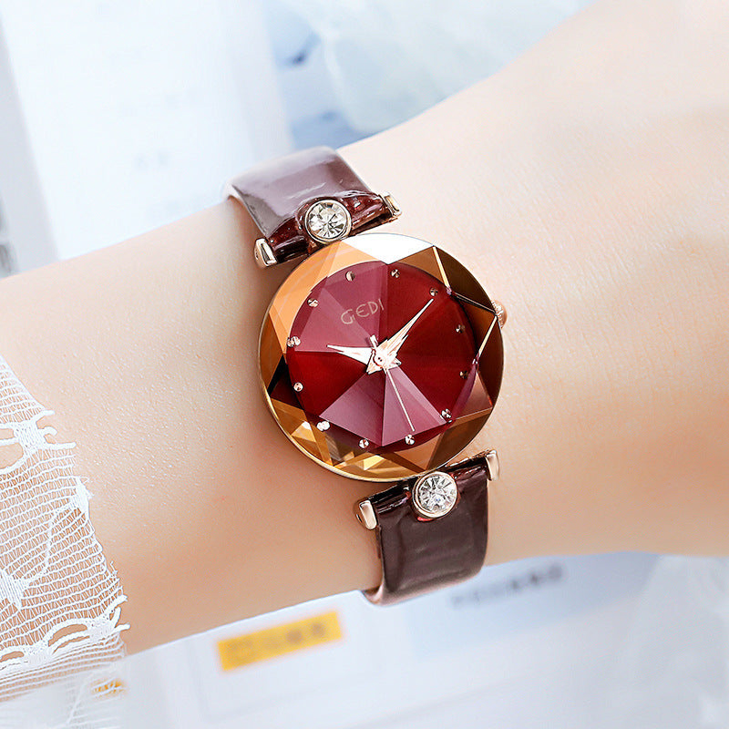 GEDI Diamond Watch with Strap Leather